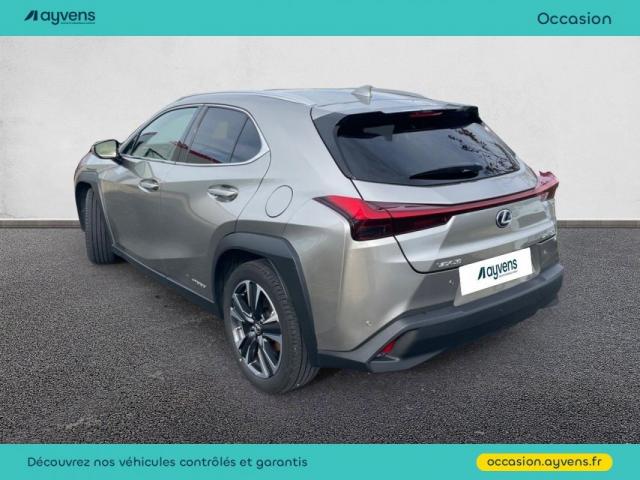 Lexus Ux image 3