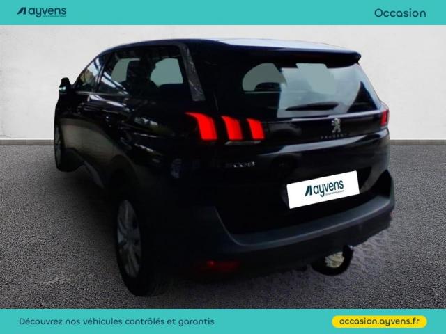 Peugeot 5008 image 2