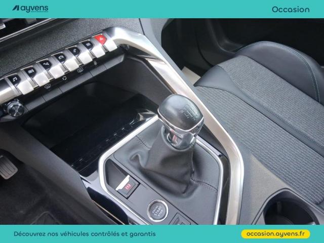 Peugeot 3008 image 3