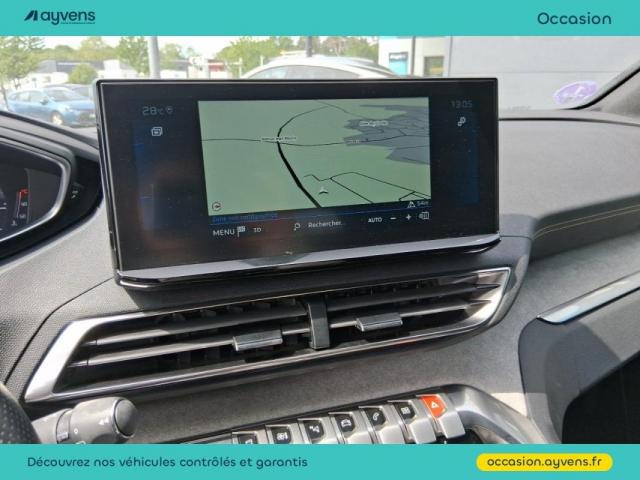 Peugeot 5008 image 1