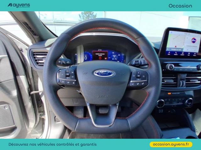 Ford Kuga image 8