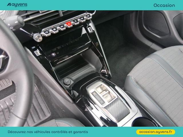 Peugeot 2008 image 1