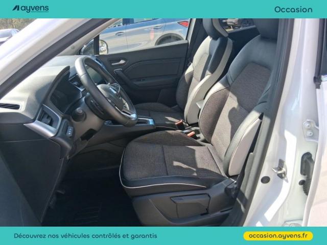 Renault Captur image 8