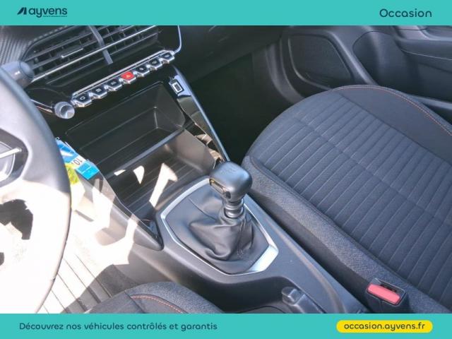 Peugeot 2008 image 9