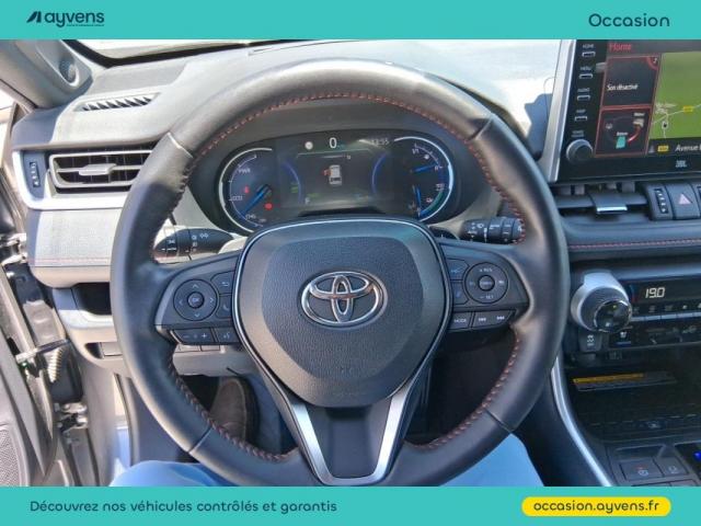 Toyota Rav4 image 8
