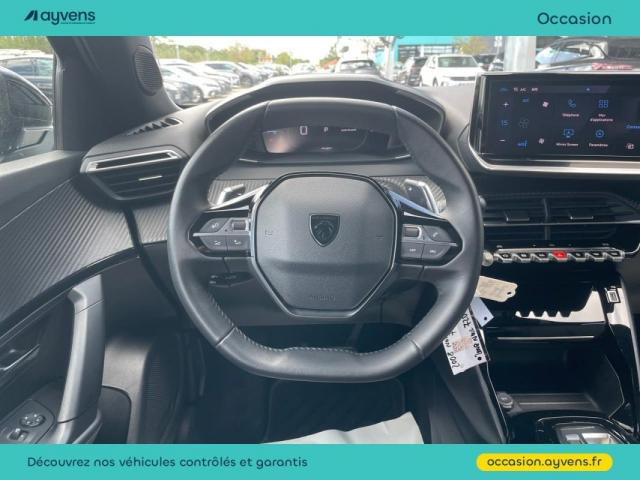 Peugeot 2008 image 2