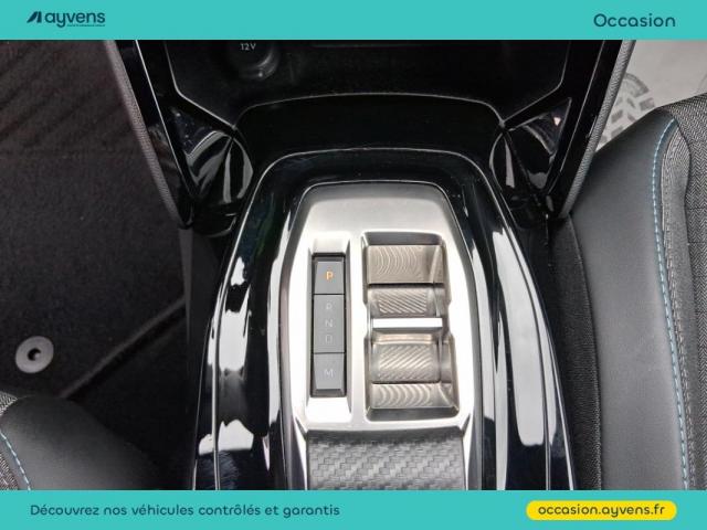 Peugeot 2008 image 8