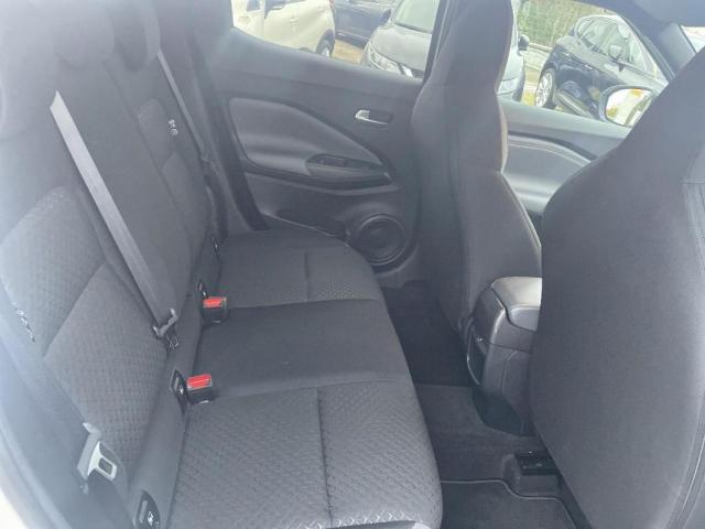 Nissan Juke image 9