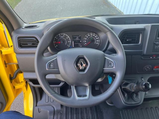 Renault Master image 3