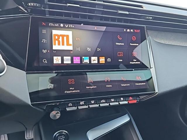 Peugeot 308 image 1
