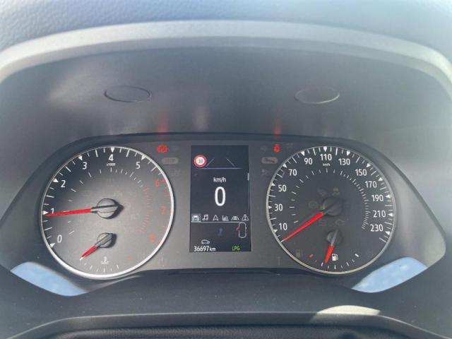 Renault Captur image 1