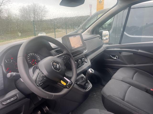 Renault Trafic image 7