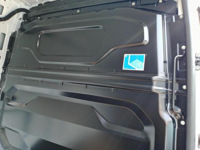 Renault Master image 7