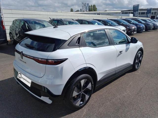 Renault Mégane E-Tech image 8