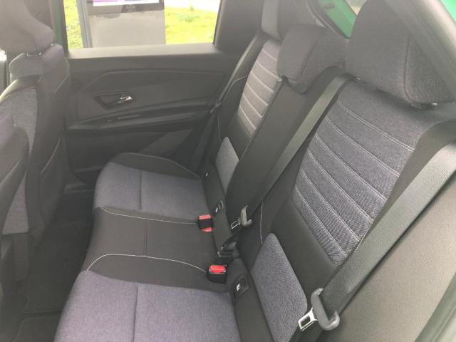 Renault R 5 image 6