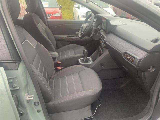 Dacia Sandero image 2