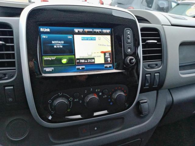 Renault Trafic image 9