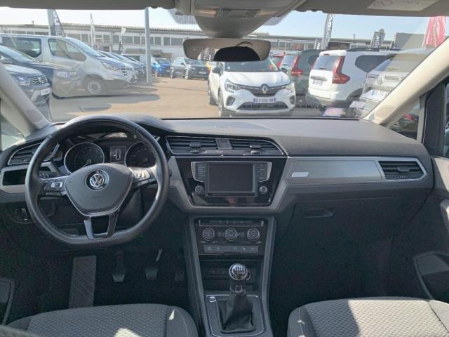 Volkswagen Touran image 4