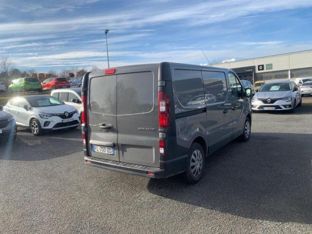Renault Trafic image 8