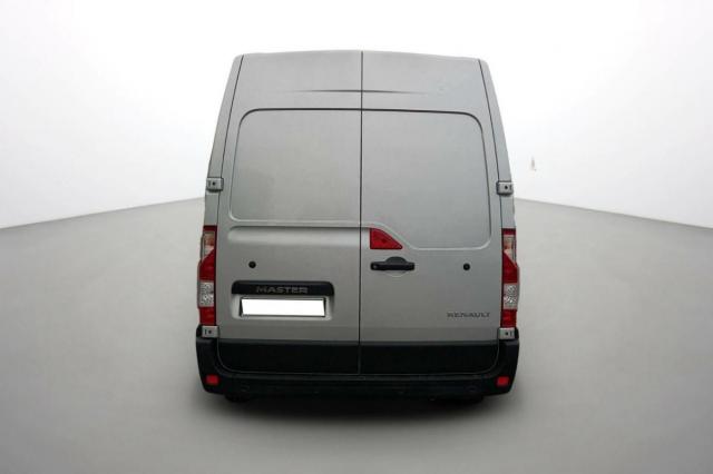 Renault Master image 1