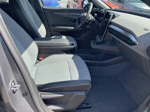 Renault Mégane E-Tech image 6