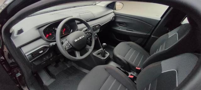 Dacia Sandero image 8