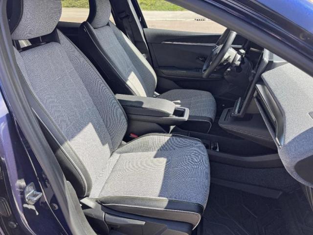 Renault Mégane E-Tech image 7