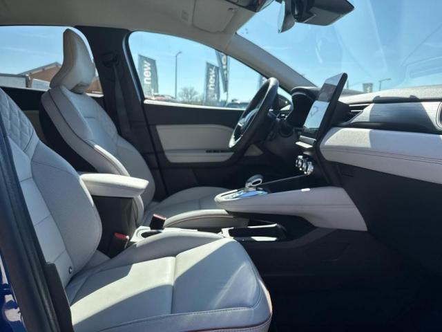 Renault Captur image 1