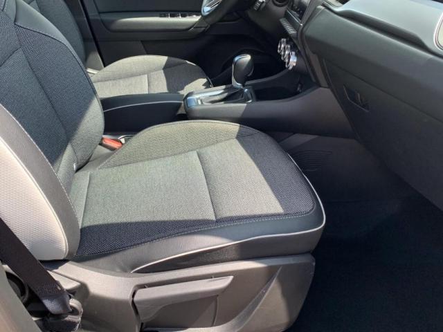 Renault Captur image 8