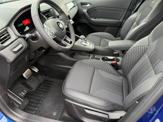 Renault Captur image 2