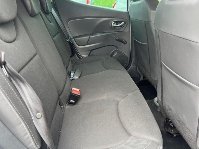 Renault Clio image 8