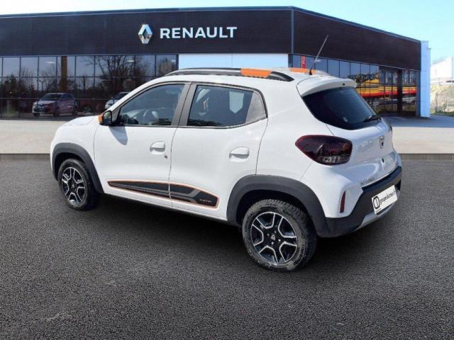 Dacia Spring image 2