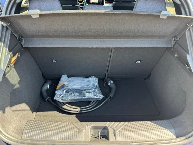 Renault R 5 image 6