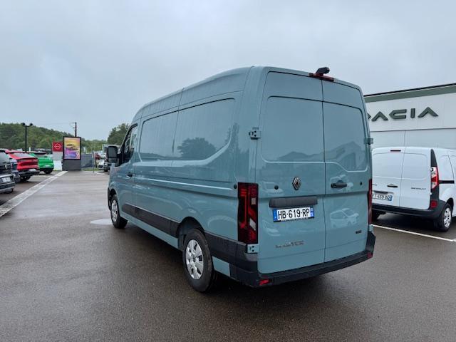 Renault Master image 8
