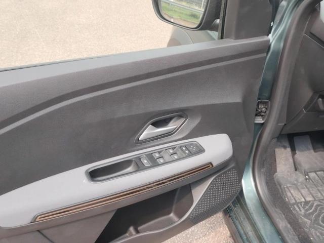 Dacia Sandero image 3