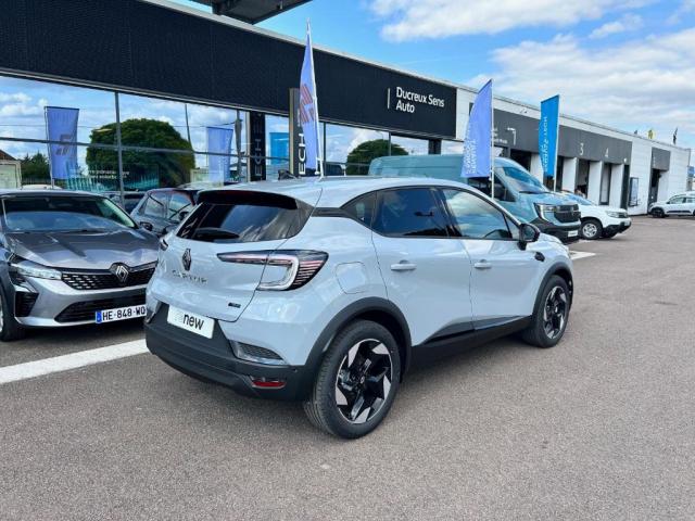 Renault Captur image 1