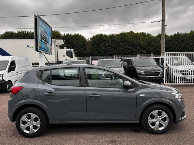 Dacia Sandero image 4