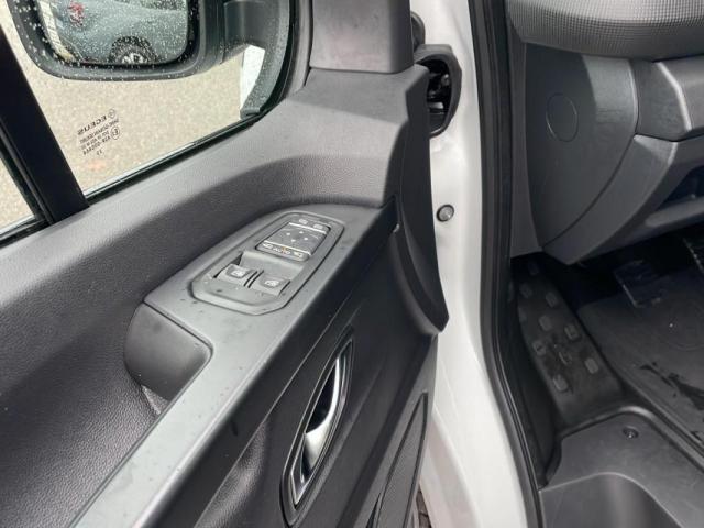 Renault Trafic image 1