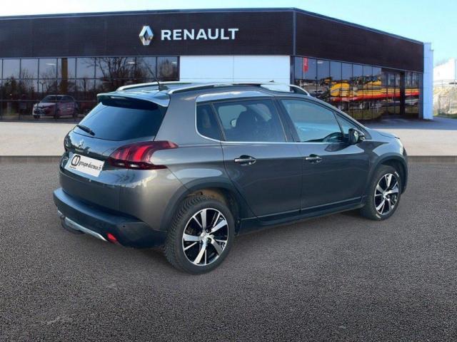 Peugeot 2008 image 8
