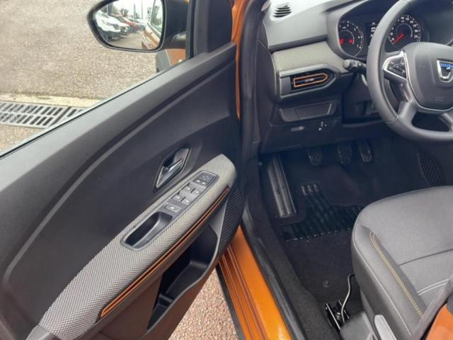 Dacia Sandero image 1