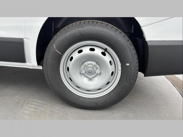 Renault Trafic image 2