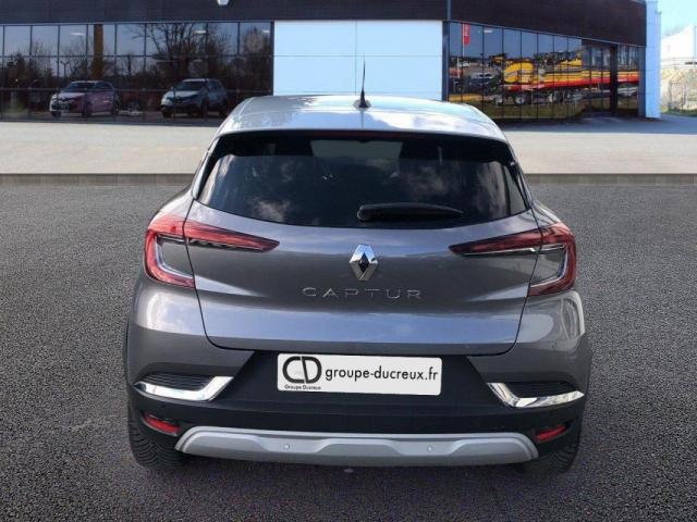 Renault Captur image 8