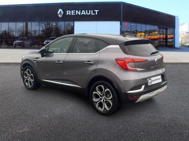 Renault Captur image 8