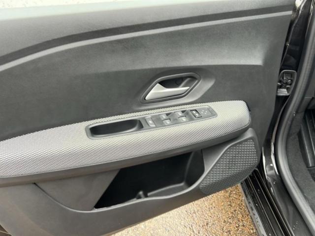 Dacia Jogger image 8