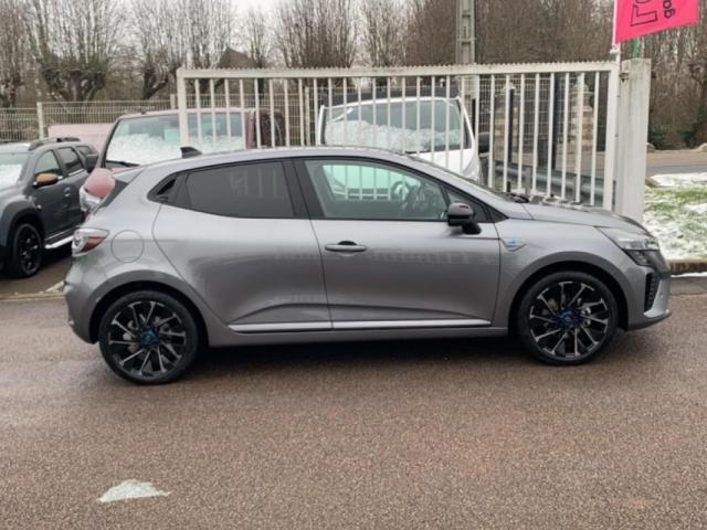 Renault Clio image 6