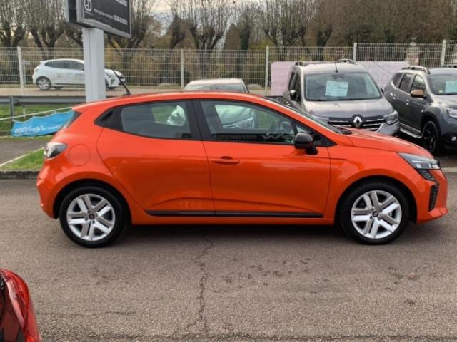 Renault Clio image 1