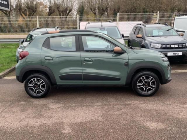 Dacia Spring image 1