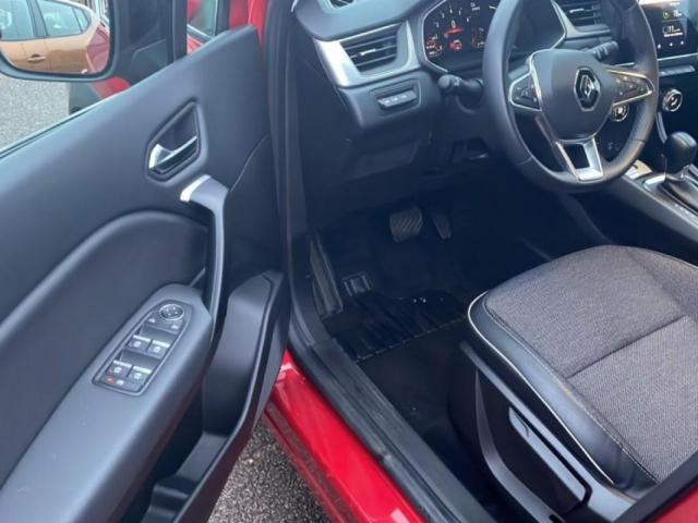 Renault Captur image 2