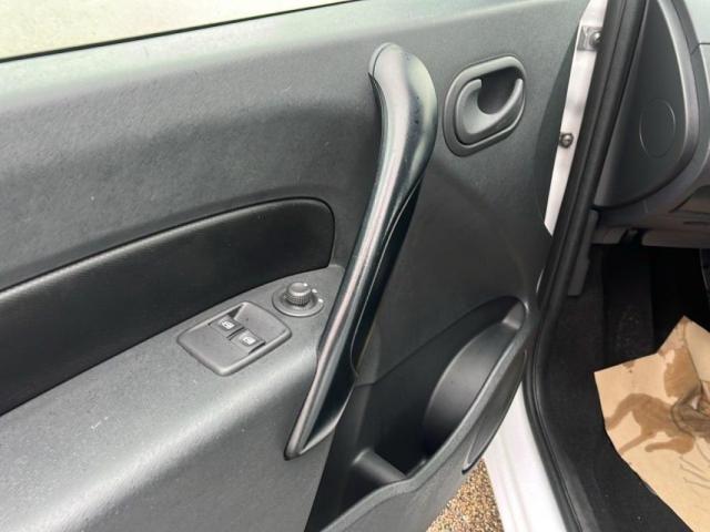 Renault Kangoo image 5