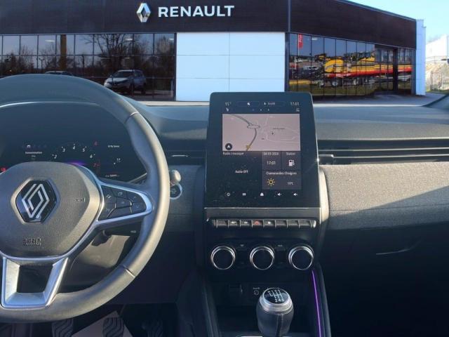 Renault Clio image 2